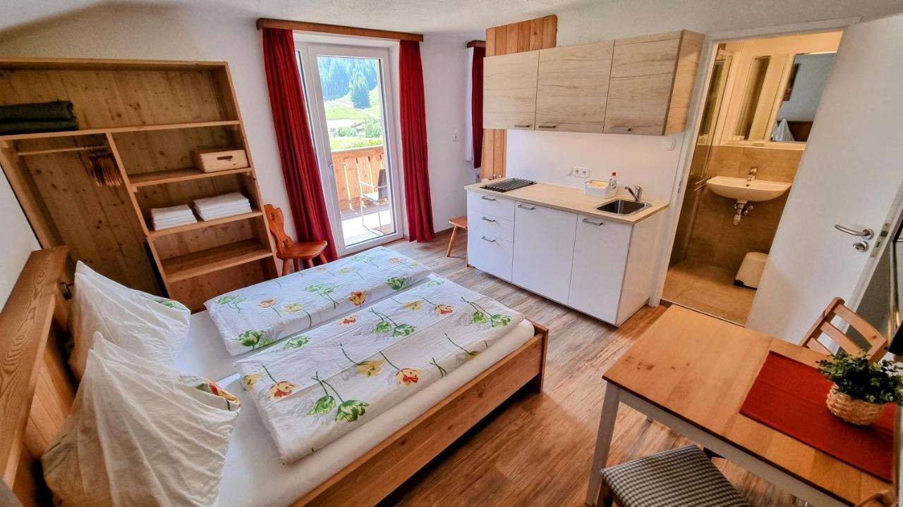 Gastehaus Landhaus Tyrol Hotel Gries im Sellrain Luaran gambar